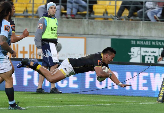 Wellington Lions pull clear of Taniwha in second half surge